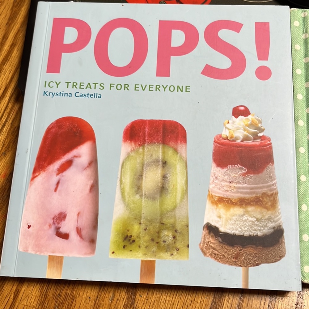 Cook books - Picture 2 of 2